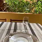 アパート Nest House - Esclusivo Marina Di Olbia- Mater - Beaches - Close To The Airport - Private Parking- Full Comforts -