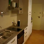 Nest House - Esclusivo Marina Di Olbia- Mater - Beaches - Close To The Airport - Private Parking- Full Comforts - アパート オルビア
