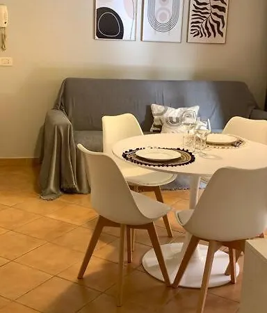 Nest House Marina Di Olbia- Mater - Beaches - Close To The Airport - Private Parking- Full Comforts - * Olbia