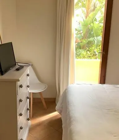 Appartamento Nest House Marina Di Olbia- Mater - Beaches - Close To The Airport - Private Parking- Full Comforts -