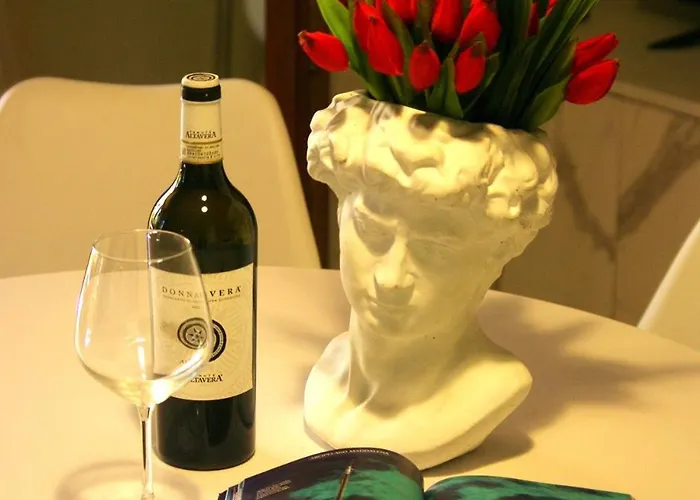 Nest House - Esclusivo Marina Di Olbia- Mater - Beaches - Close To The Airport - Private Parking- Full Comforts - Olbia