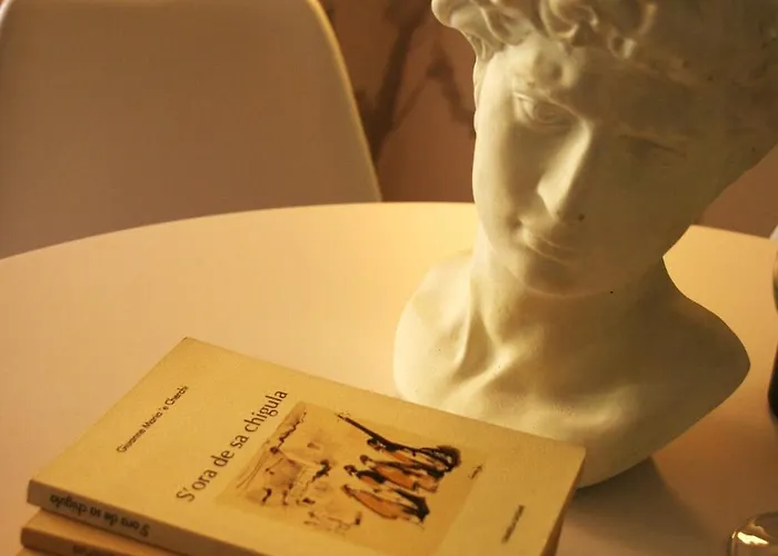 Apartamento Nest House - Esclusivo Marina Di Olbia- Mater - Beaches - Close To The Airport - Private Parking- Full Comforts - *