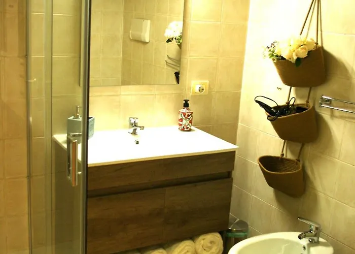 Apartamento Nest House - Esclusivo Marina Di Olbia- Mater - Beaches - Close To The Airport - Private Parking- Full Comforts - Olbia