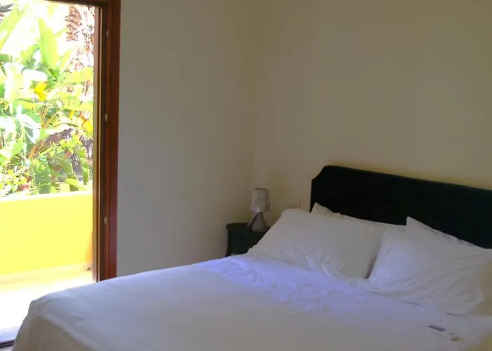 Апартаменты Nest House - Esclusivo Marina Di Olbia- Mater - Beaches - Close To The Airport - Private Parking- Full Comforts - Ольбия