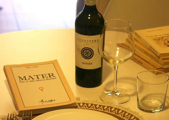 Apartamento Nest House - Esclusivo Marina Di Olbia- Mater - Beaches - Close To The Airport - Private Parking- Full Comforts - Olbia