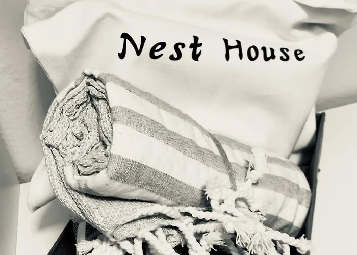 Nest House - Esclusivo Marina Di Olbia- Mater - Beaches - Close To The Airport - Private Parking- Full Comforts - Appartement