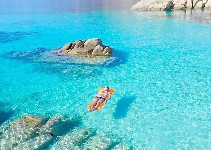 Nest House - Esclusivo Marina Di Olbia- Mater - Beaches - Close To The Airport - Private Parking- Full Comforts - Ольбия